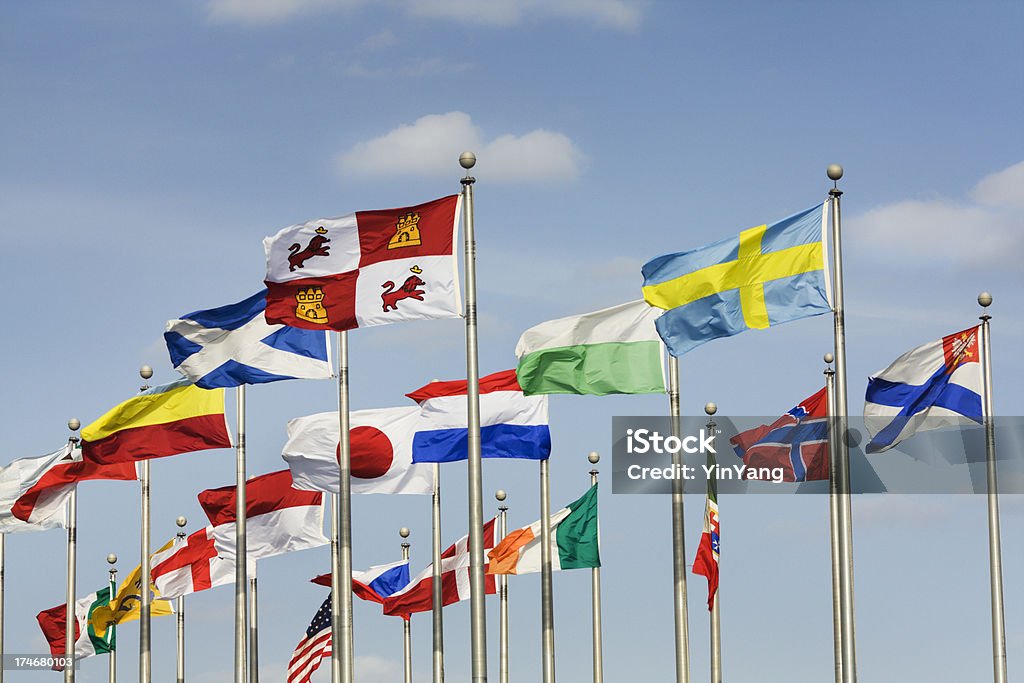 Bandiere internazionali - Foto stock royalty-free di Bandiera