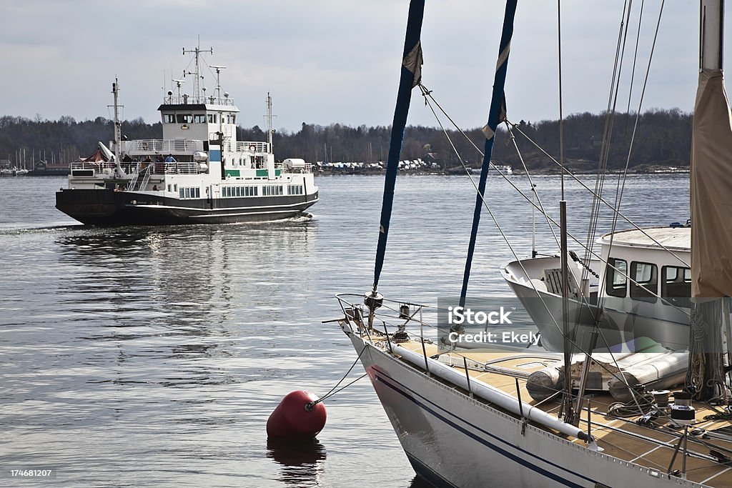 Лодки и паром в Осло, Норвегия. - Стоковые фото Без людей роялти-фри