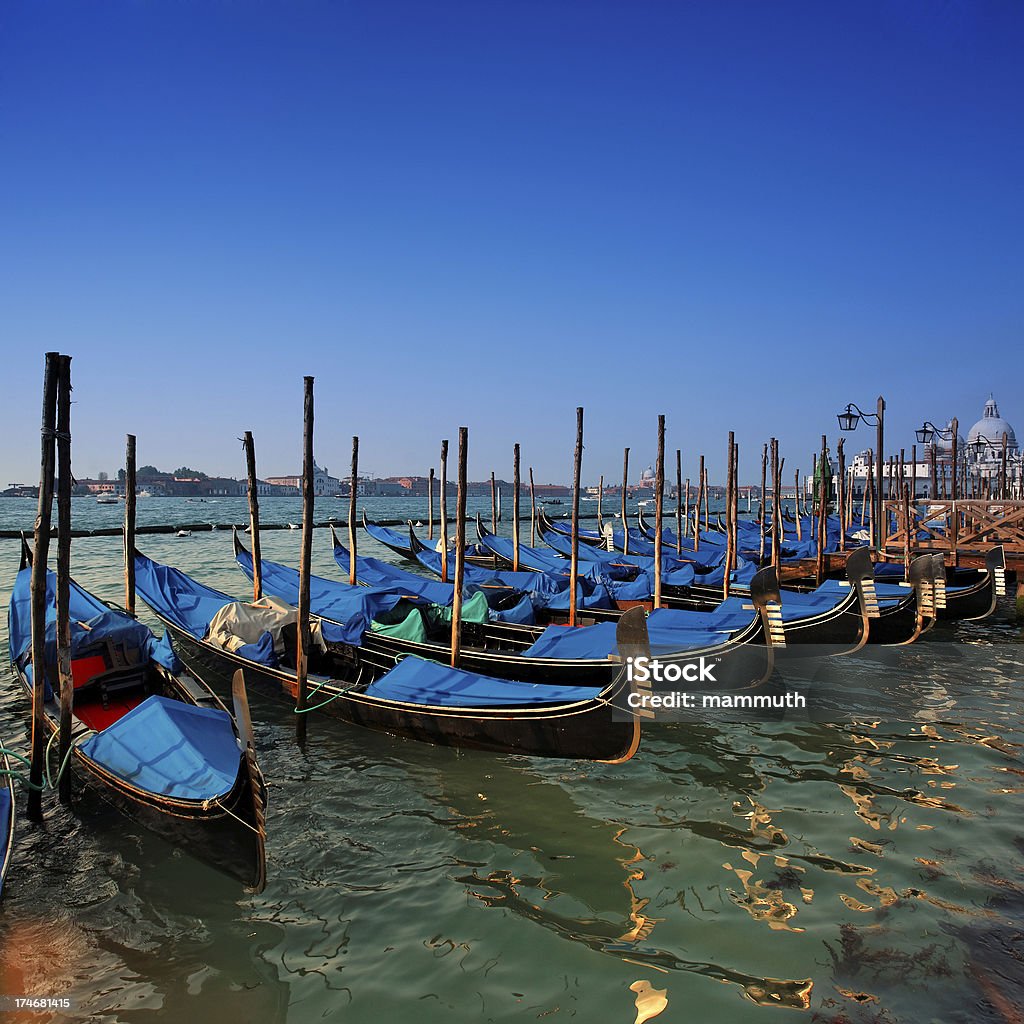 Gondolas na Lagoa Veneziana - Royalty-free Amanhecer Foto de stock