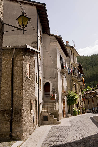 istock Italian street 174681553