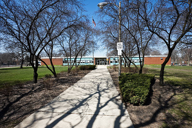 istock Kennedy Park Chicago Building 174681696