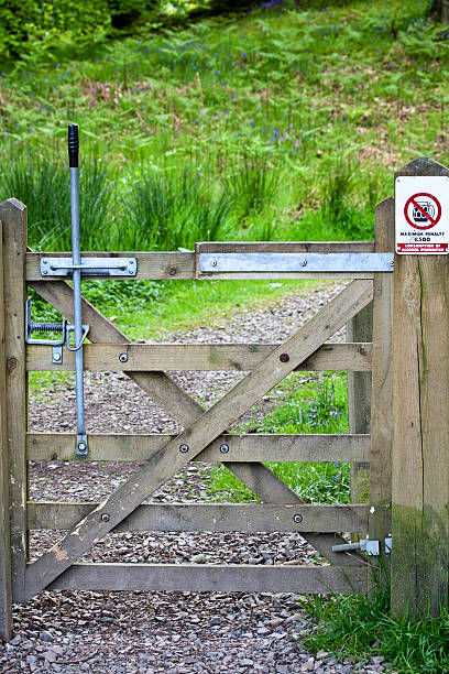 istock Gate to an alcohol-free countryside path 174682391