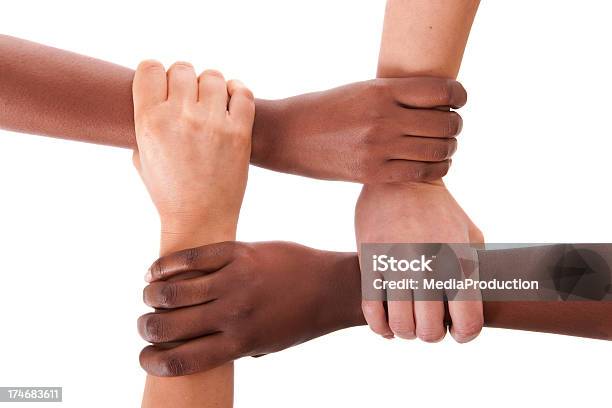 Interracial 지원 팀워크에 대한 스톡 사진 및 기타 이미지 - 팀워크, 4 명, 다민족 그룹