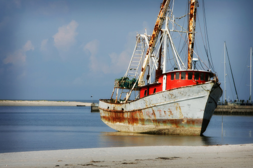 fishing vessel in the port of Leba