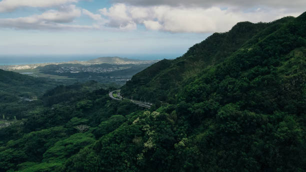 istock Nu'uanu Pali Lookout Honolulu, Oahu, Hawaii 1746889360