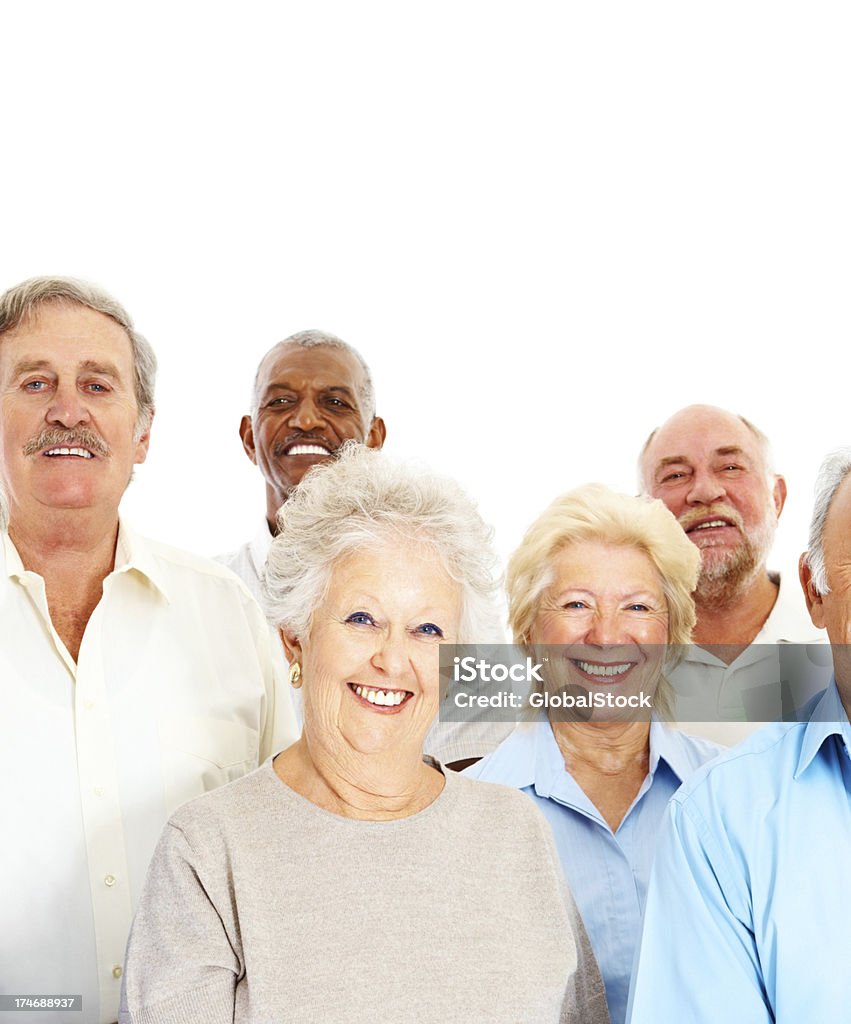 Szczęśliwy starszych mężczyzn i kobiet, stałego razem - Zbiór zdjęć royalty-free (Senior)