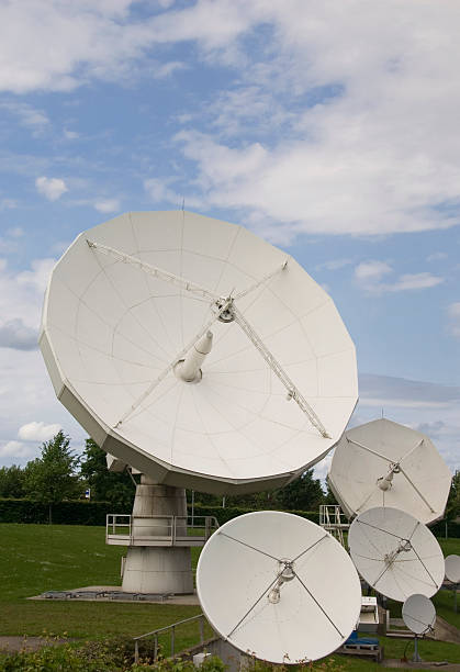 istock Satelites pointing to the stars 174691018