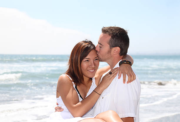istock Kiss On The Beach 174694454