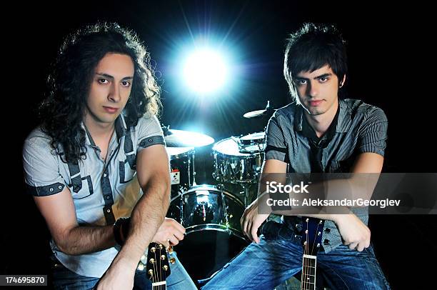 Foto de Banda De Rock e mais fotos de stock de Grupo de entretenimento - Grupo de entretenimento, Músico pop, Adulto