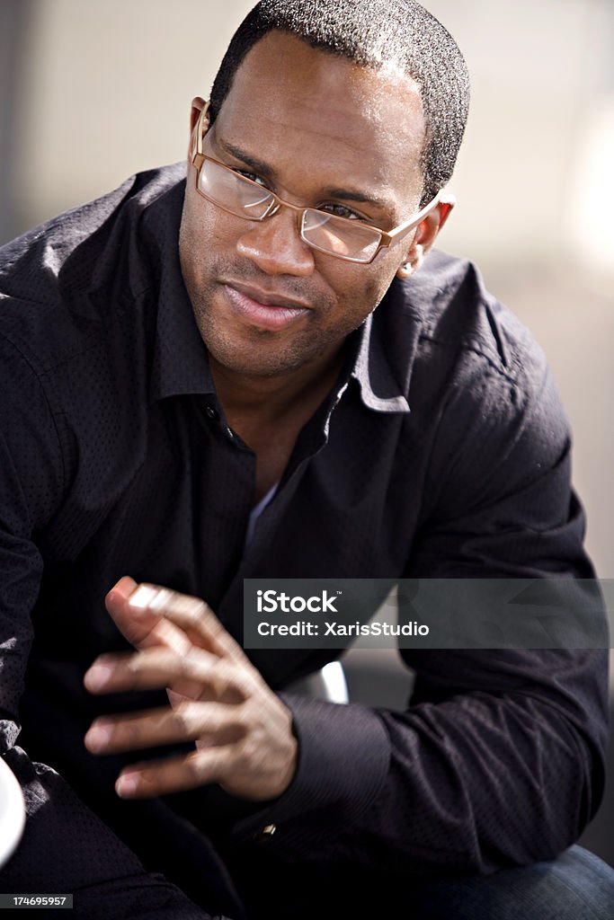Homem afro-americano - Foto de stock de Acessório ocular royalty-free
