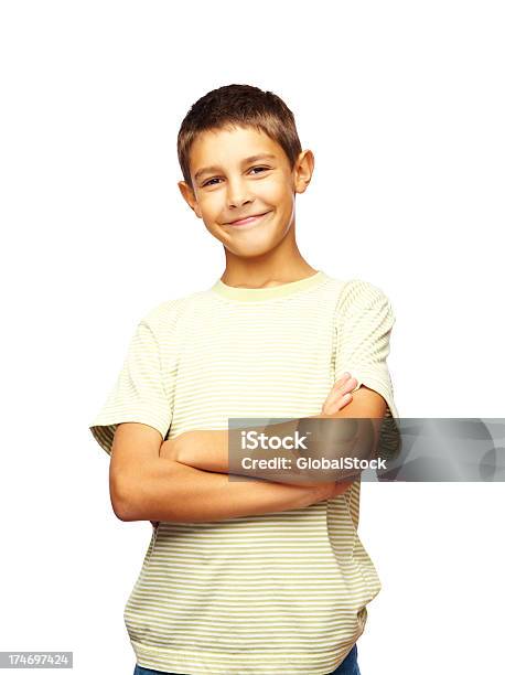 Linda Niño Feliz Con Brazos Cruzados Foto de stock y más banco de imágenes de 8-9 años - 8-9 años, Actitud, Alegre