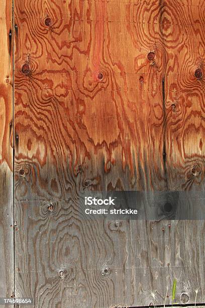 風化した木材の色合いのパネル - カラフルのストックフォトや画像を多数ご用意 - カラフル, グランジ加工, シミ汚れ