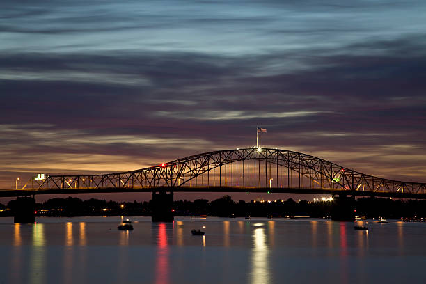 istock Sunset over the Columbia River, Eastern Washington (XXL) 174698839