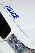 polizei-auto-streifen-und-logo.jpg?b=1&s=170x170&k=20&c=jr3cO-RieTa2y3nw1J3_1OoLXIUuR6bsPA6wgG6uOK0=
