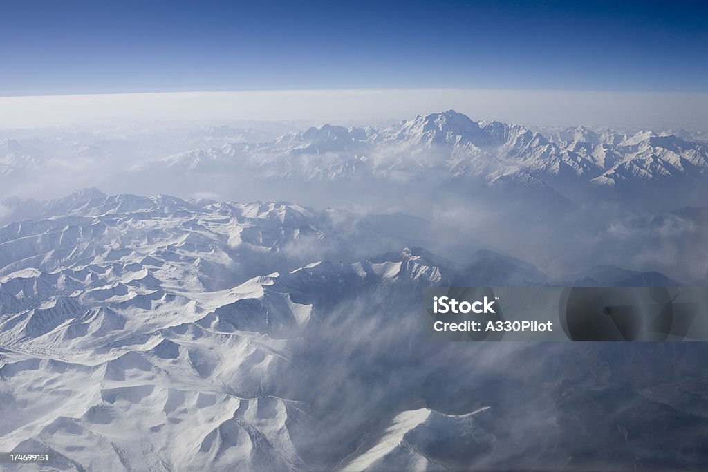 Picos de montanha - Foto de stock de Acima royalty-free