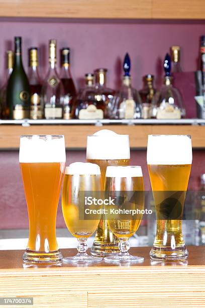 Diferentes Copos De Cerveja - Fotografias de stock e mais imagens de Alemanha - Alemanha, Bar - Local de entretenimento, Baviera