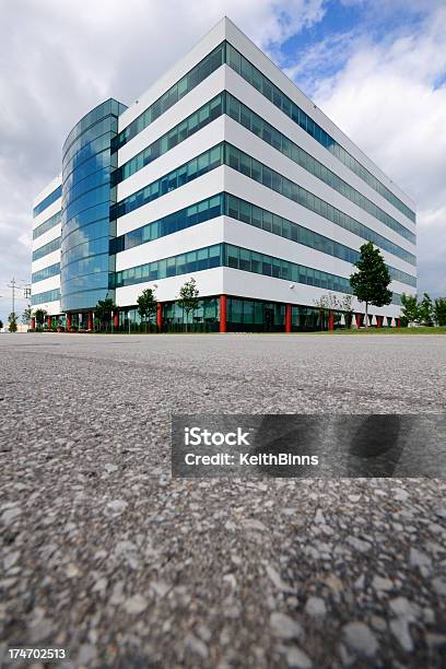 Office Torre - Fotografias de stock e mais imagens de Edifício de Escritórios - Edifício de Escritórios, Exterior de edifício, Tridimensional