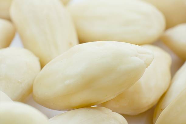 light almonds - macro