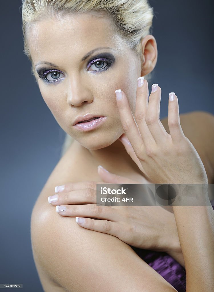Красота Портрет с Glamour Make-Up - Стоковые фото 20-24 года роялти-фри