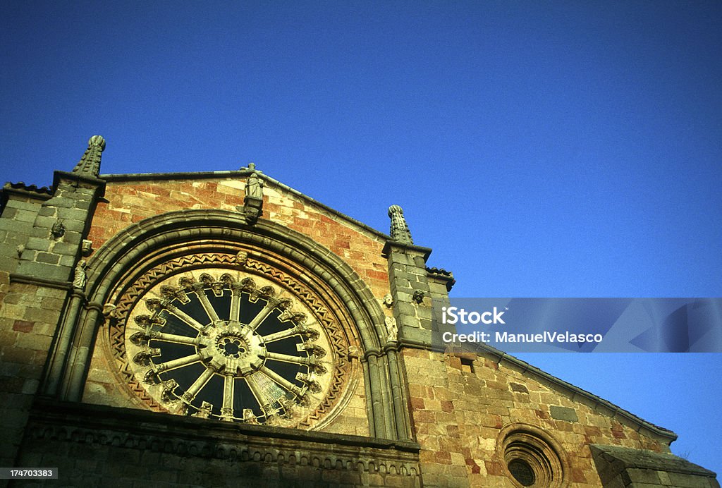 Iglesia de San Pedro, Avila - Foto de stock de Alrededor del siglo XII libre de derechos