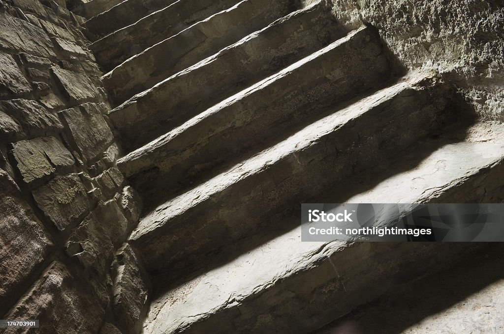 Antigua stone pasos - Foto de stock de Anticuado libre de derechos