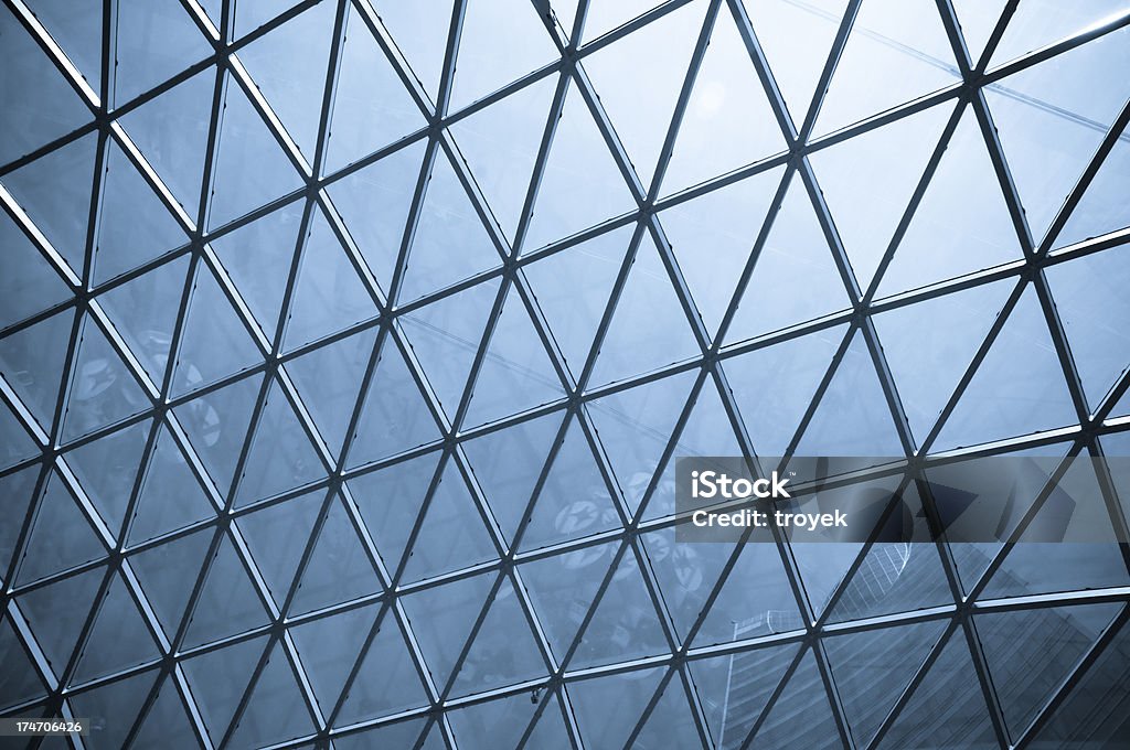 Arquitectura moderna - Foto de stock de Triángulo libre de derechos