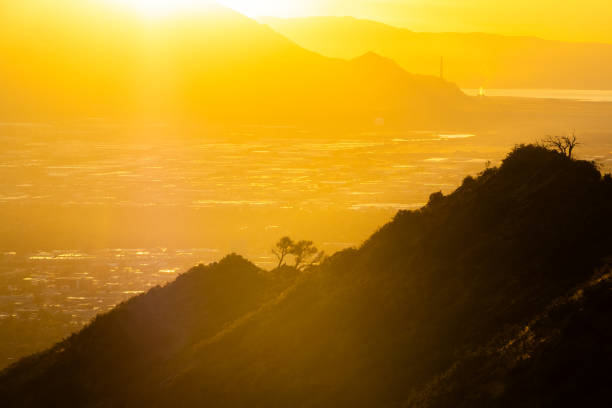 istock Sunset over Salt Lake Valley 1747102027