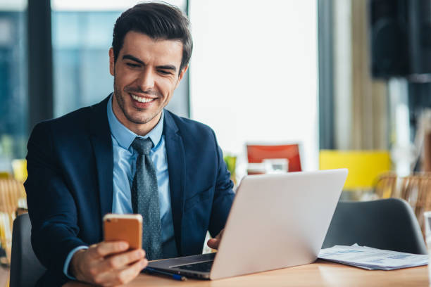 istock Businessman working in cafe 1747246931