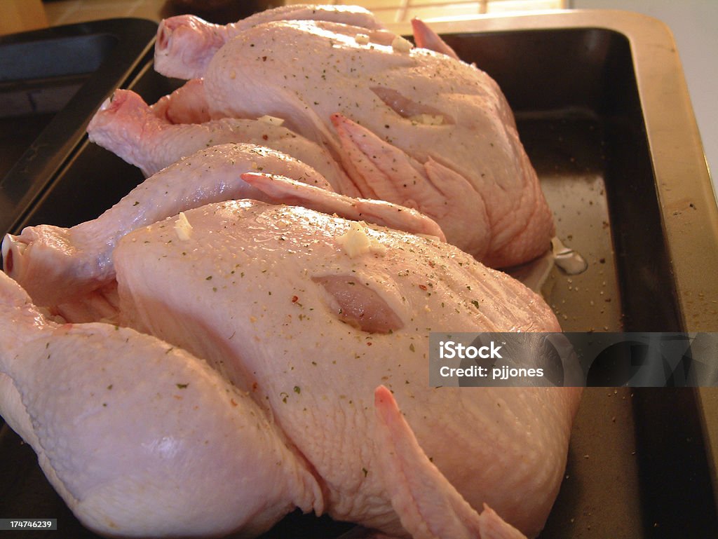 Surowego kurczaka - Zbiór zdjęć royalty-free (Białe mięso)