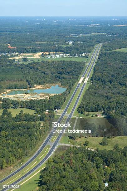 Vista Aérea Da Autoestrada - Fotografias de stock e mais imagens de Alabama - Alabama, Estrada principal, Autoestrada