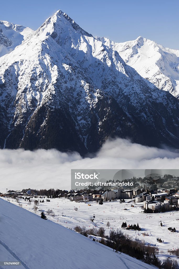 フランスのスキーリゾート「2 Alpes - フラ�ンスのロイヤリティフリーストックフォト