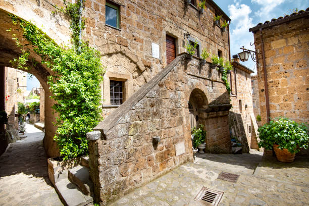 istock Town of Civita di Bagnoregio 1747514332