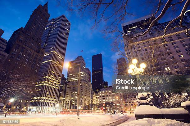 Ньюйорк Мидтаун В Зимний — стоковые фотографии и другие картинки 59th Street - 59th Street, Без людей, Большой город