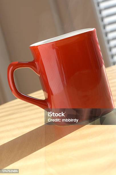 ニースコーヒーマグテーブル - お茶の時間のストックフォトや画像を多数ご用意 - お茶の時間, エスプレッソ, カップ
