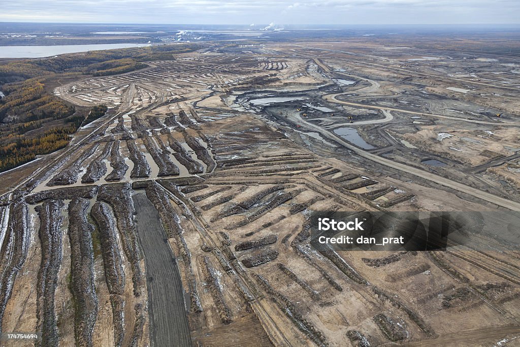 Oilsands foto aérea - Foto de stock de Fort McMurray royalty-free