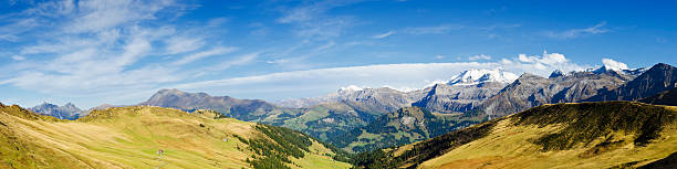 wildstrubel cimeira e alpes suíços panorama - wildstrubel imagens e fotografias de stock