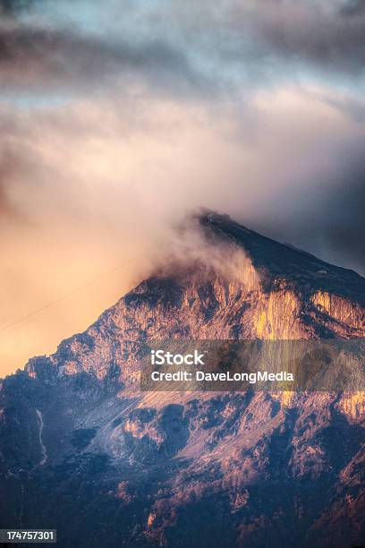 Arrebol - Fotografias de stock e mais imagens de Alpes Europeus - Alpes Europeus, Ao Ar Livre, Arrebol