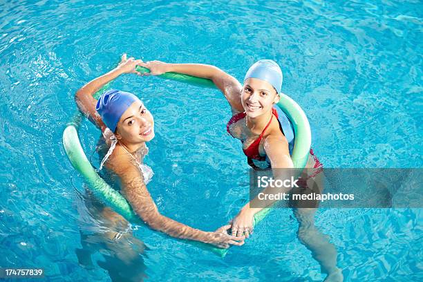 Aerobica Acquatica - Fotografie stock e altre immagini di Acqua - Acqua, Adolescente, Adolescenza