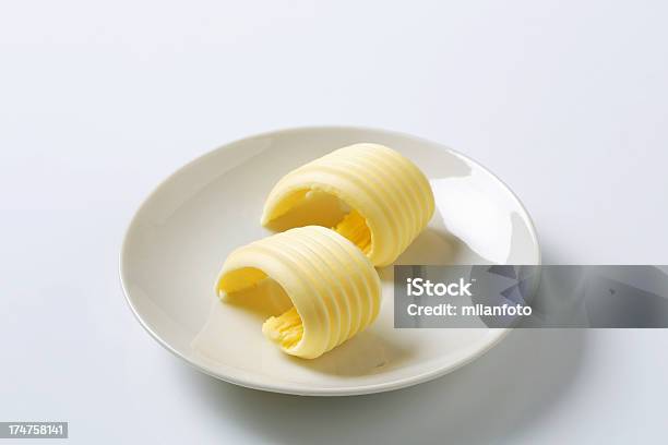 Butter Locken Auf Einem Teller Stockfoto und mehr Bilder von Aufstrich - Aufstrich, Butter, Cholesterin