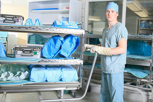 istock Sterilizer in Hospital - Employee Standing 174759174