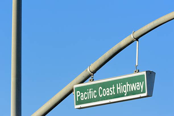 istock Pacific coast highway street sign 174761281