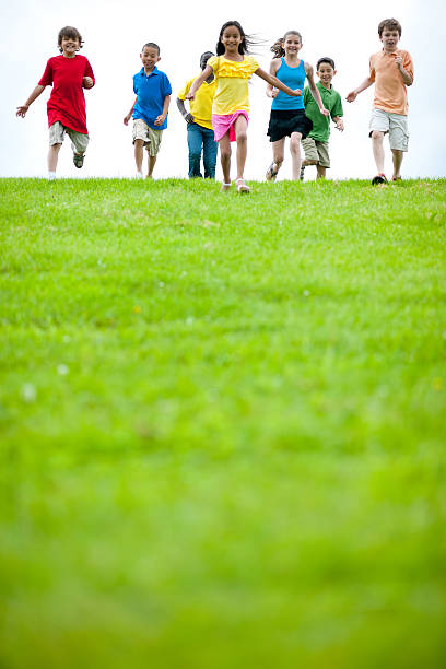 istock Group of kids outside 174764249