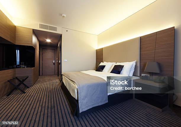 Pokój Hotelowy - zdjęcia stockowe i więcej obrazów Pokój hotelowy - Pokój hotelowy, Prostota, Klimatyzator