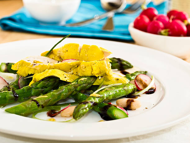 green asparagus with sesame