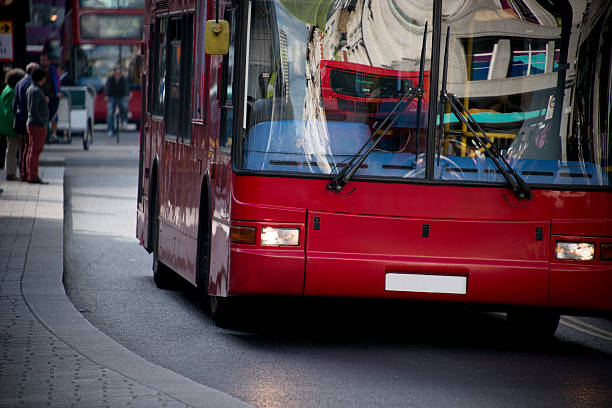 런던 버스 - driver bus public transportation reflection 뉴스 사진 이미지