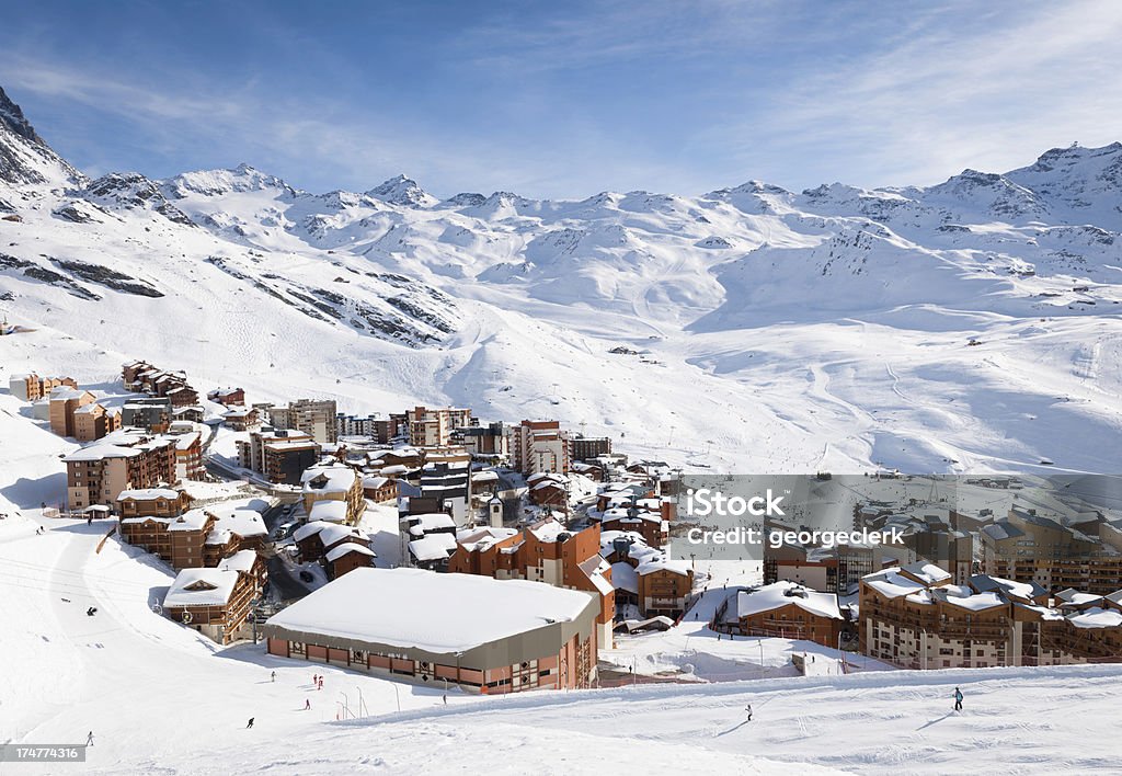 Val Thorens in the Three Valleys People skiing on the pisted slopes around the town of Val Thorens, one of the resorts within the Trois Vallees ski area. Les Menuires Stock Photo