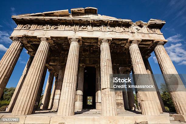 Tempel In Athen Stockfoto und mehr Bilder von Architektonische Säule - Architektonische Säule, Architektur, Archäologie