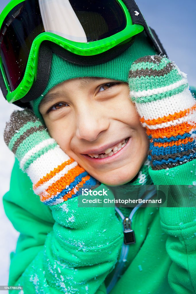 Lächelnde junge snowboarder - Lizenzfrei 8-9 Jahre Stock-Foto