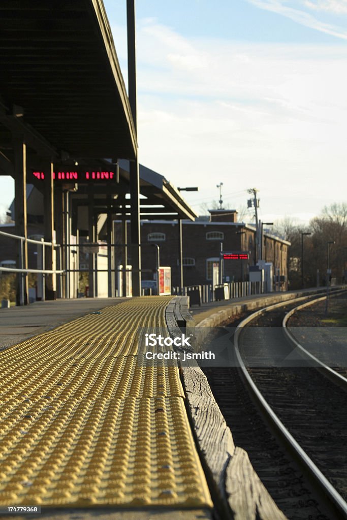 Train station Plattform - Lizenzfrei Abgeschiedenheit Stock-Foto