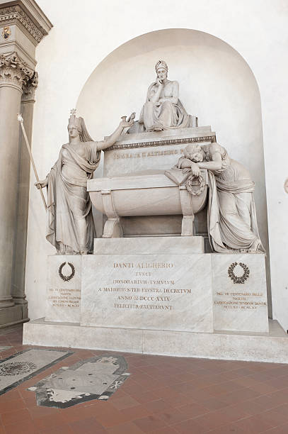 гробница памятник данте alighieri, церковь санта-кроче во флоренции - danti стоковые фото и изображения